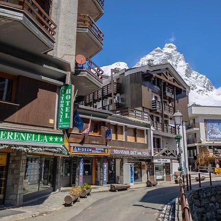 Hotel & Ristorante Serenella Breuil-Cervinia Zewnętrze zdjęcie