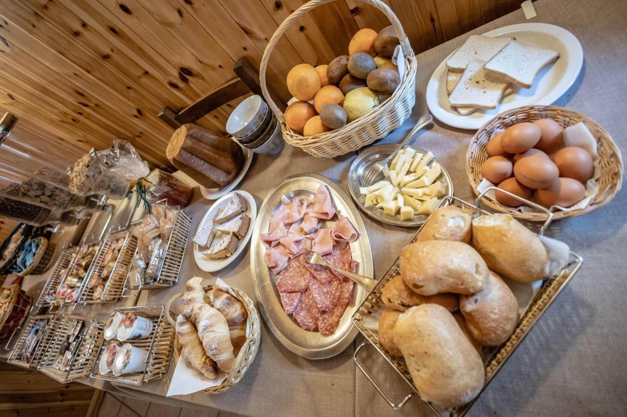 Hotel & Ristorante Serenella Breuil-Cervinia Zewnętrze zdjęcie
