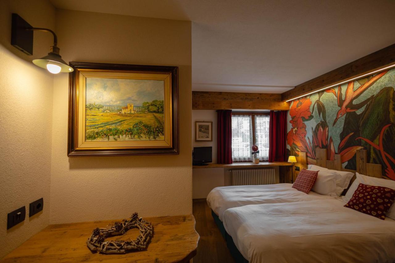 Hotel & Ristorante Serenella Breuil-Cervinia Zewnętrze zdjęcie