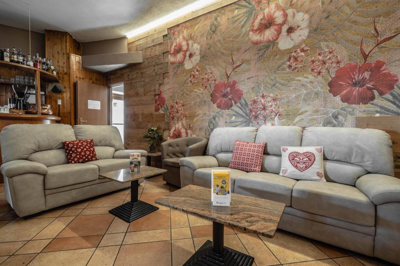 Hotel & Ristorante Serenella Breuil-Cervinia Zewnętrze zdjęcie