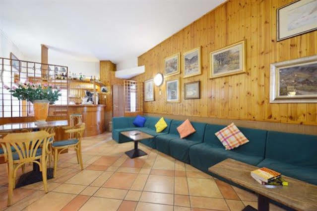 Hotel & Ristorante Serenella Breuil-Cervinia Zewnętrze zdjęcie